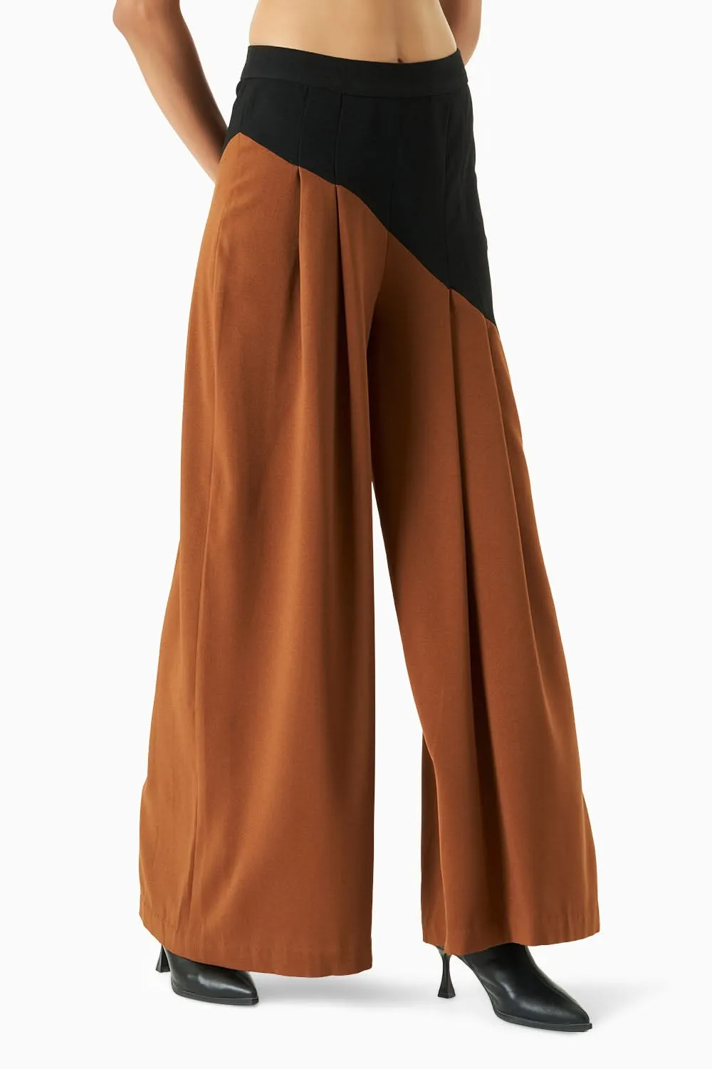 Black Polo Top with Cedar Colourblock Pants