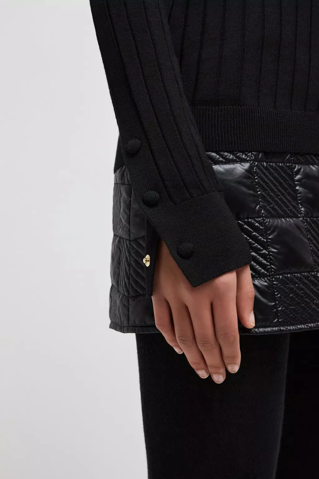 MONCLER PULL TURTLENECK BLACK