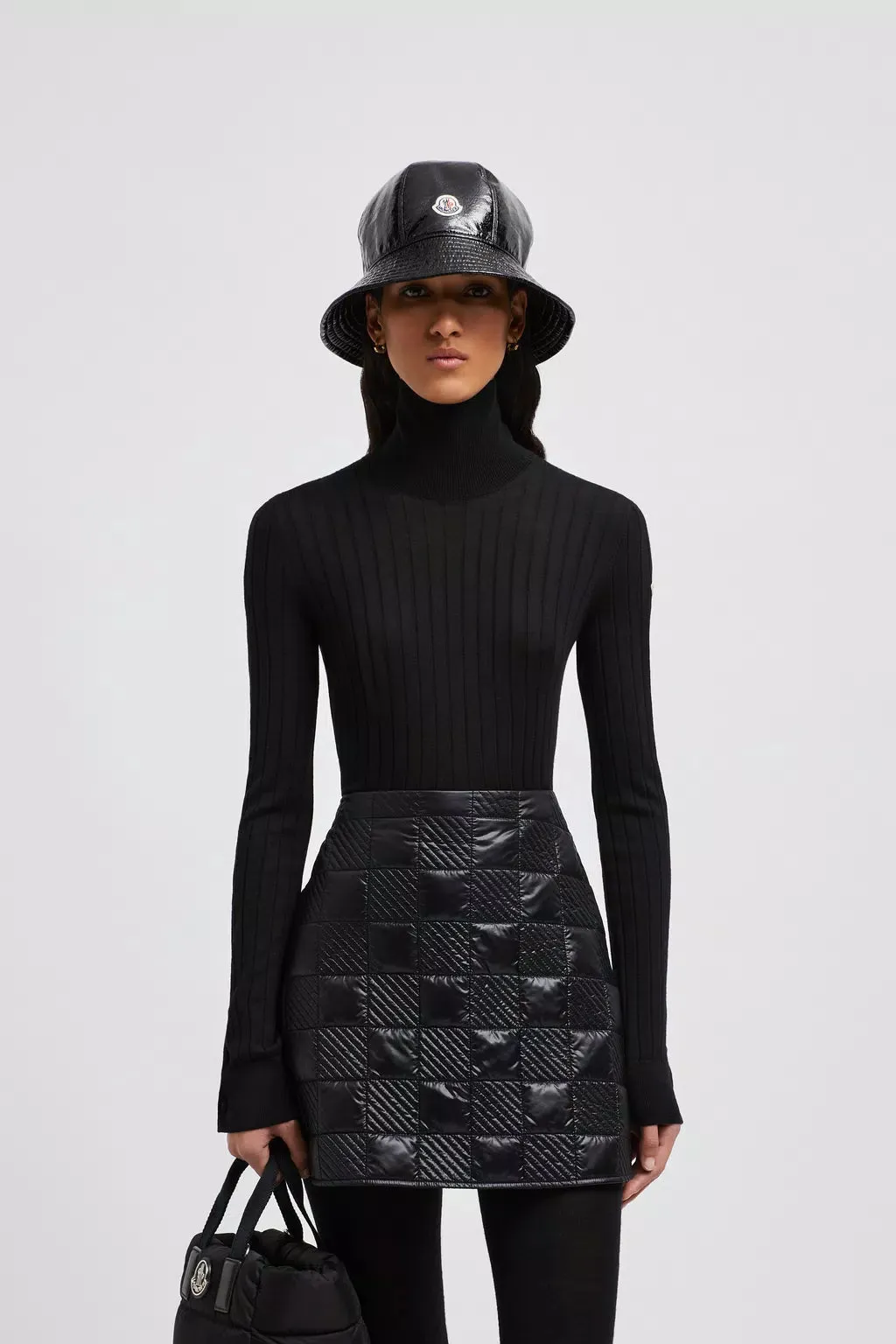 MONCLER PULL TURTLENECK BLACK